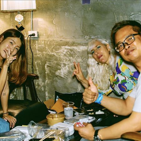 Area81 Hideout Hostel Bangkok Dış mekan fotoğraf